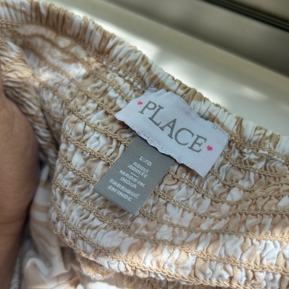 Women’s Floral Tan Dress - Picture 3 of 4